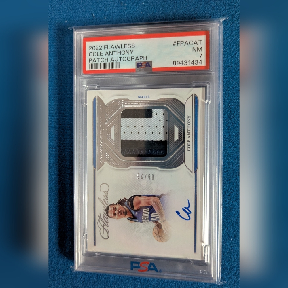 Panini Flawless Basketball Card with Patch Autograph